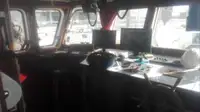 କାର୍ଯ୍ୟକାରୀ ନୌକା ବିକ୍ରୟ ପାଇଁ