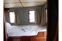 କ୍ରୁଜ୍ ଜାହାଜ ବିକ୍ରୟ ପାଇଁ