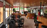 ଫ୍ଲୋଟିଂ ହୋଟେଲ୍ ବିକ୍ରୟ ପାଇଁ