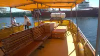 କ୍ରୁଜ୍ ଜାହାଜ ବିକ୍ରୟ ପାଇଁ