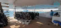 କ୍ରୁଜ୍ ଜାହାଜ ବିକ୍ରୟ ପାଇଁ
