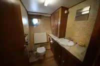 ଫେରୀ ଜାହାଜ ବିକ୍ରୟ ପାଇଁ
