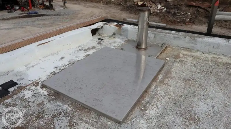 ପାଟ୍ରୋଲ୍ ନୌକା ବିକ୍ରୟ ପାଇଁ
