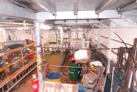 କାର୍ଯ୍ୟକାରୀ ନୌକା ବିକ୍ରୟ ପାଇଁ