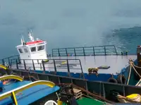 କାର୍ଯ୍ୟକାରୀ ନୌକା ବିକ୍ରୟ ପାଇଁ