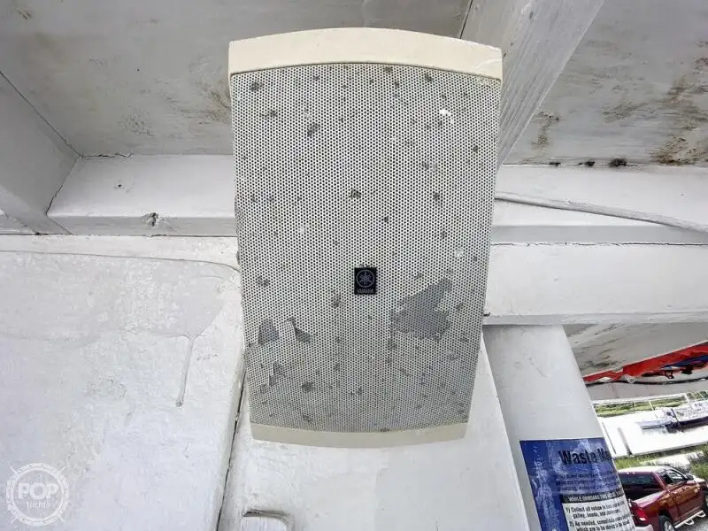 କ୍ରୁଜ୍ ଜାହାଜ ବିକ୍ରୟ ପାଇଁ