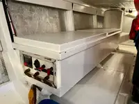କ୍ରୁଜ୍ ଜାହାଜ ବିକ୍ରୟ ପାଇଁ
