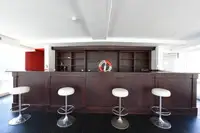 ବାର୍ଜ୍ ବିକ୍ରୟ ପାଇଁ