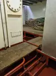 କ୍ରୁଜ୍ ଜାହାଜ ବିକ୍ରୟ ପାଇଁ