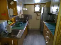 ଟ୍ରଲର ବିକ୍ରୟ ପାଇଁ