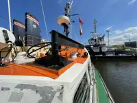 ପାଇଲଟ୍ ବୋଟ୍ ବିକ୍ରୟ ପାଇଁ