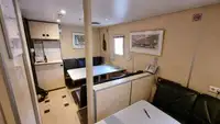 କ୍ରୁଜ୍ ଜାହାଜ ବିକ୍ରୟ ପାଇଁ