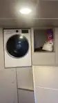 କାର୍ଯ୍ୟକାରୀ ନୌକା ବିକ୍ରୟ ପାଇଁ