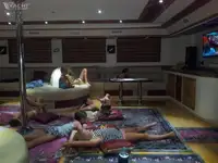 ଡାଇଭ୍ ସପୋର୍ଟ ବିକ୍ରୟ ପାଇଁ