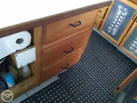 କଟର ବିକ୍ରୟ ପାଇଁ