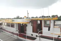 କ୍ରୁଜ୍ ଜାହାଜ ବିକ୍ରୟ ପାଇଁ