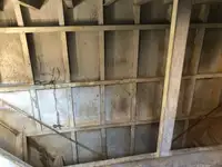 କଣ୍ଟେନର ଜାହାଜ ବିକ୍ରୟ ପାଇଁ