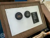 କ୍ରୁଜ୍ ଜାହାଜ ବିକ୍ରୟ ପାଇଁ