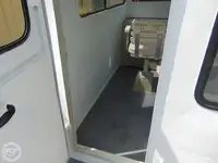 ପାଟ୍ରୋଲ୍ ନୌକା ବିକ୍ରୟ ପାଇଁ