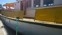 କ୍ରୁଜ୍ ଜାହାଜ ବିକ୍ରୟ ପାଇଁ