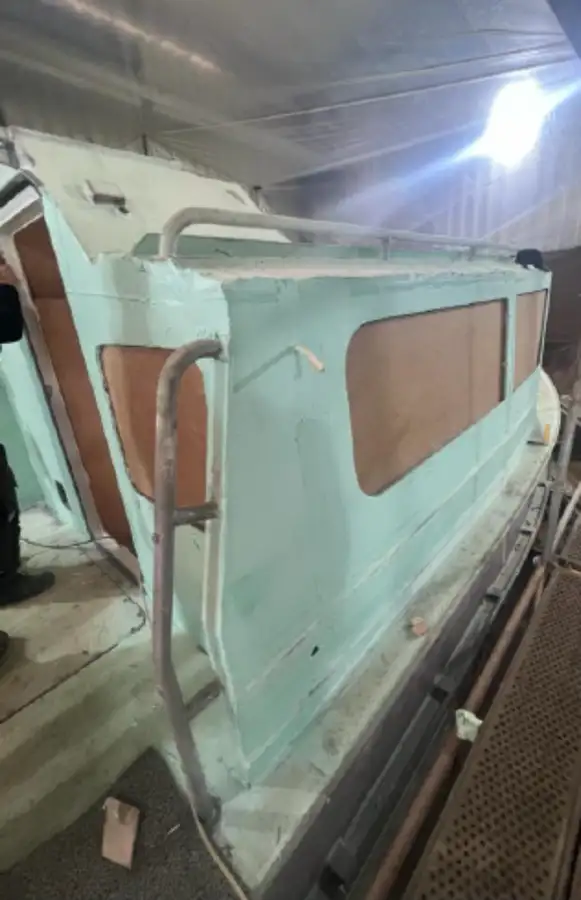କାର୍ଯ୍ୟକାରୀ ନୌକା ବିକ୍ରୟ ପାଇଁ