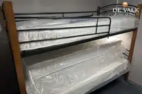 ଫେରୀ ଜାହାଜ ବିକ୍ରୟ ପାଇଁ