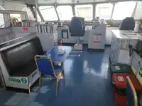 କ୍ରୁ ବୋଟ୍ ବିକ୍ରୟ ପାଇଁ