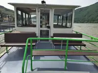 କ୍ରୁଜ୍ ଜାହାଜ ବିକ୍ରୟ ପାଇଁ