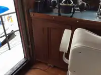 ଟୋବୋଟ୍ ବିକ୍ରୟ ପାଇଁ