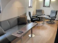 ପର୍ସ ସେନେର ବିକ୍ରୟ ପାଇଁ