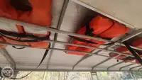 କ୍ରୁଜ୍ ଜାହାଜ ବିକ୍ରୟ ପାଇଁ