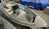 କାର୍ଯ୍ୟକାରୀ ନୌକା ବିକ୍ରୟ ପାଇଁ