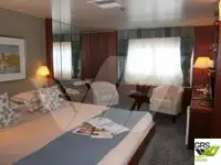 କ୍ରୁଜ୍ ଜାହାଜ ବିକ୍ରୟ ପାଇଁ