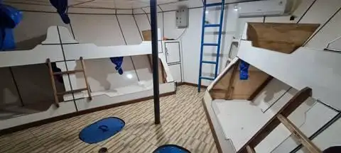 ଟୋବୋଟ୍ ବିକ୍ରୟ ପାଇଁ