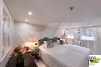 କ୍ରୁଜ୍ ଜାହାଜ ବିକ୍ରୟ ପାଇଁ