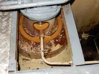 କାର୍ଯ୍ୟକାରୀ ନୌକା ବିକ୍ରୟ ପାଇଁ