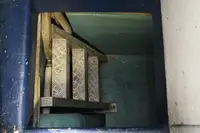 କ୍ରୁଜ୍ ଜାହାଜ ବିକ୍ରୟ ପାଇଁ