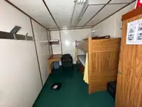 ଟୋବୋଟ୍ ବିକ୍ରୟ ପାଇଁ