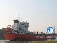 ତୈଳ/ରସାୟନିକ ଟ୍ୟାଙ୍କର ବିକ୍ରୟ ପାଇଁ