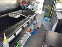 ପଣ୍ଟୁନ୍ ବିକ୍ରୟ ପାଇଁ
