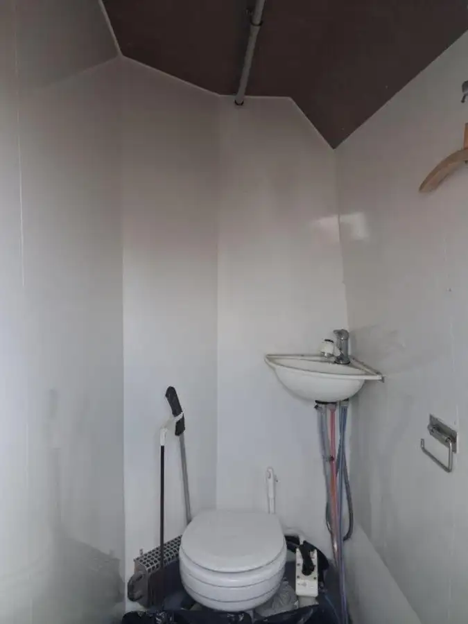 କାର୍ଯ୍ୟକାରୀ ନୌକା ବିକ୍ରୟ ପାଇଁ