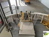 କ୍ରୁଜ୍‌ଫେରୀ ବିକ୍ରୟ ପାଇଁ