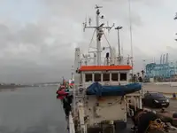 କାର୍ଯ୍ୟକାରୀ ନୌକା ବିକ୍ରୟ ପାଇଁ