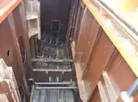 କାର୍ଯ୍ୟକାରୀ ନୌକା ବିକ୍ରୟ ପାଇଁ