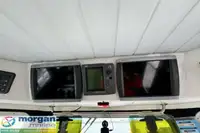 କାର୍ଯ୍ୟକାରୀ ନୌକା ବିକ୍ରୟ ପାଇଁ