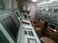 ତୈଳ/ରସାୟନିକ ଟ୍ୟାଙ୍କର ବିକ୍ରୟ ପାଇଁ