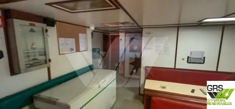 ସପ୍ଲାୟ ଜାହାଜ ବିକ୍ରୟ ପାଇଁ