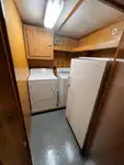 କ୍ରୁ ବୋଟ୍ ବିକ୍ରୟ ପାଇଁ