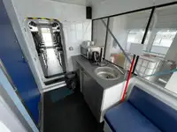 କଣ୍ଟେନର ଜାହାଜ ବିକ୍ରୟ ପାଇଁ