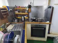 କାର୍ଯ୍ୟକାରୀ ନୌକା ବିକ୍ରୟ ପାଇଁ
